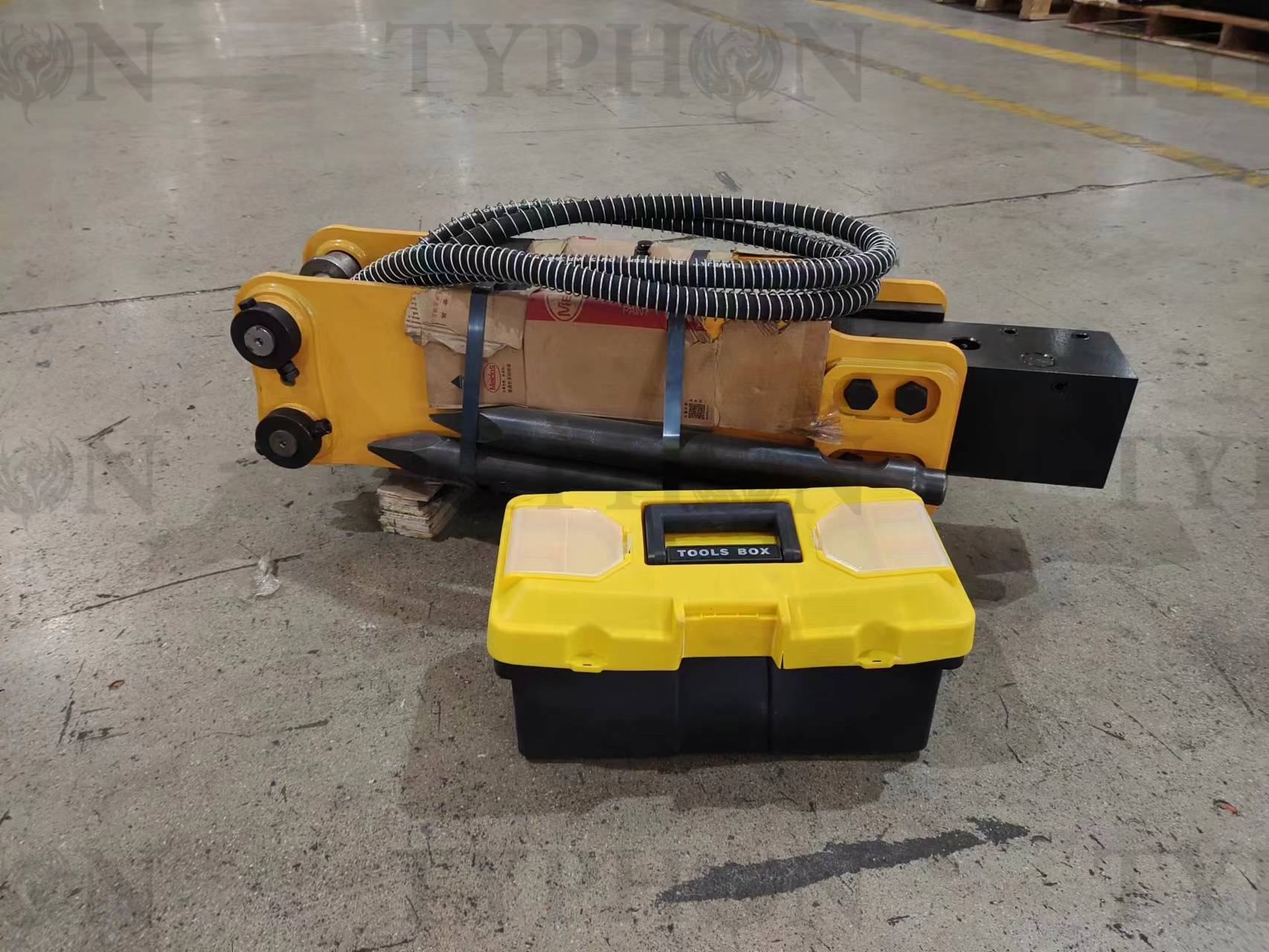 2.5 ton Mini Excavator Attachment Hydraulic Hammer Top Type Rock Breaker Generic - Image 6