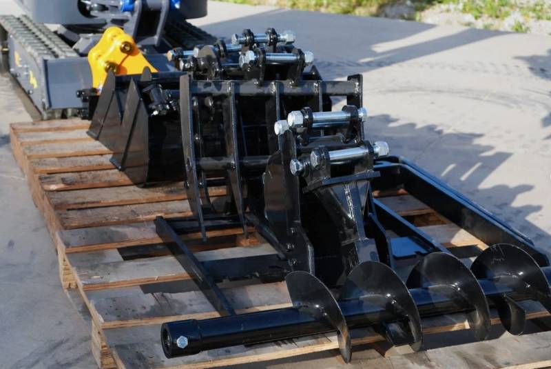 11-in-1 Mini Excavator Attachment Combo Kit All Essential Tools for Worksites - Image 14