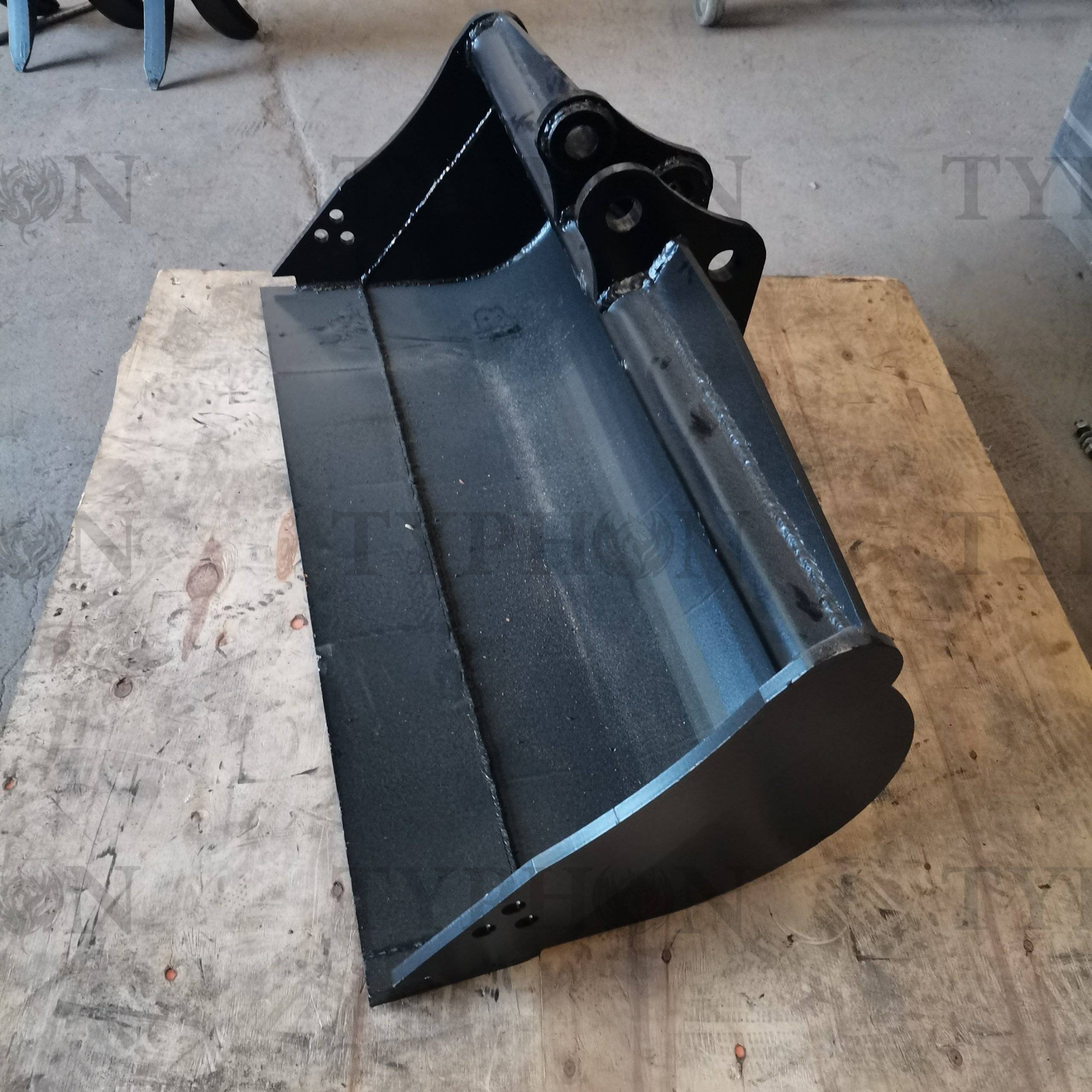 Excavator Attachment Tilt Bucket 47" Hydraulic Tilting Bucket 1200mm Heavy Duty - Image 6