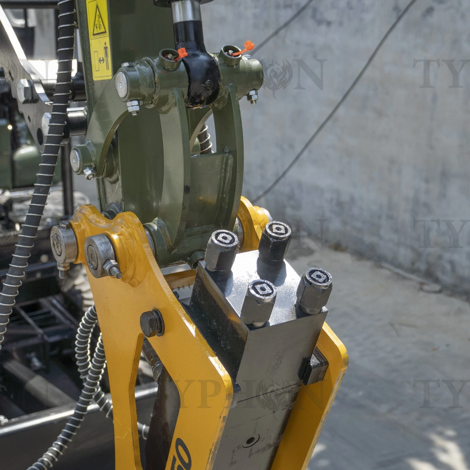 Hydraulic Hammer Attachment Hydraulic Breaker Hammer for 2.5-3.5 ton Excavator - Image 6