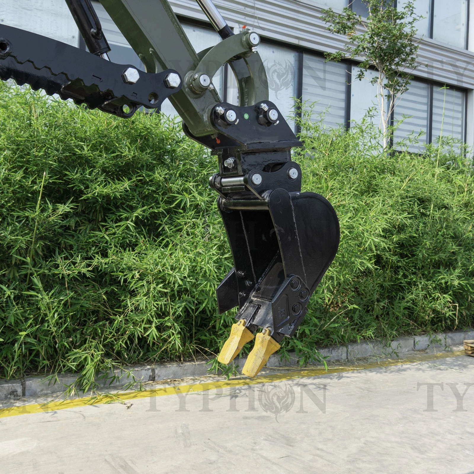 Narrow Bucket Attachment for 2-3 ton Mini Excavator Trenching Bucket 300mm - Image 6