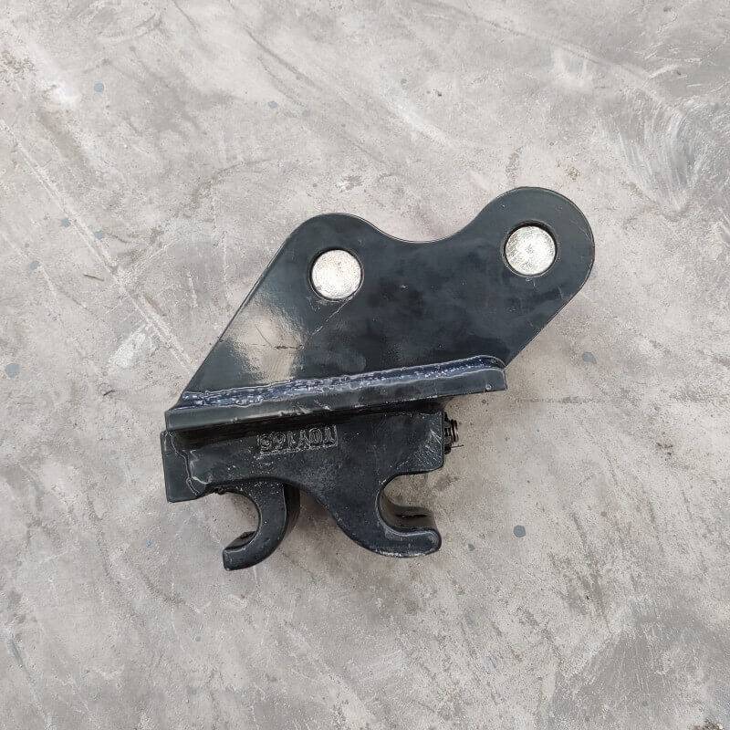 Quick Hitch: Attachment for TYPHON Mini Excavators USA - Image 5