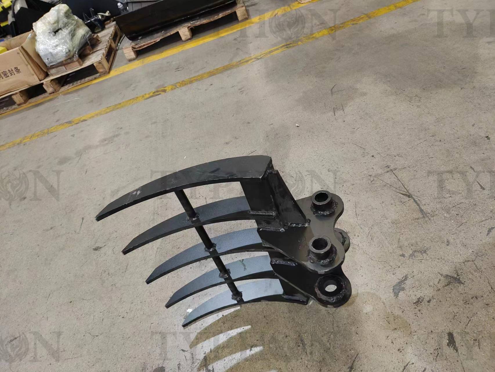 Mini Excavator Attachment Rake 22" Wide TYPHON Attachments For 2-3.5 ton Diggers - Image 6