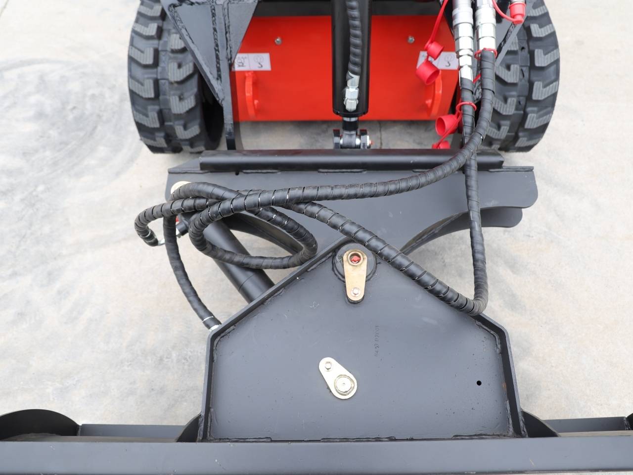 Skid Steer Loader Bull Dozer Attachment USA - Image 8