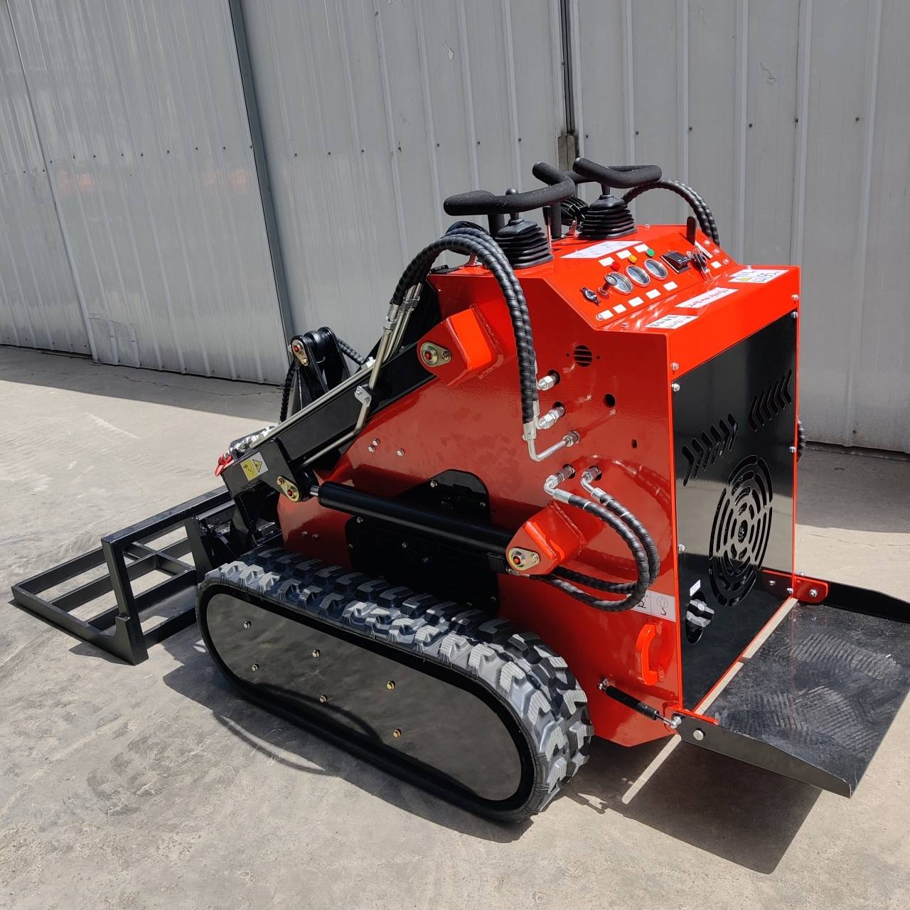 Skid Steer Loader Land Leveler Attachment USA - Image 7