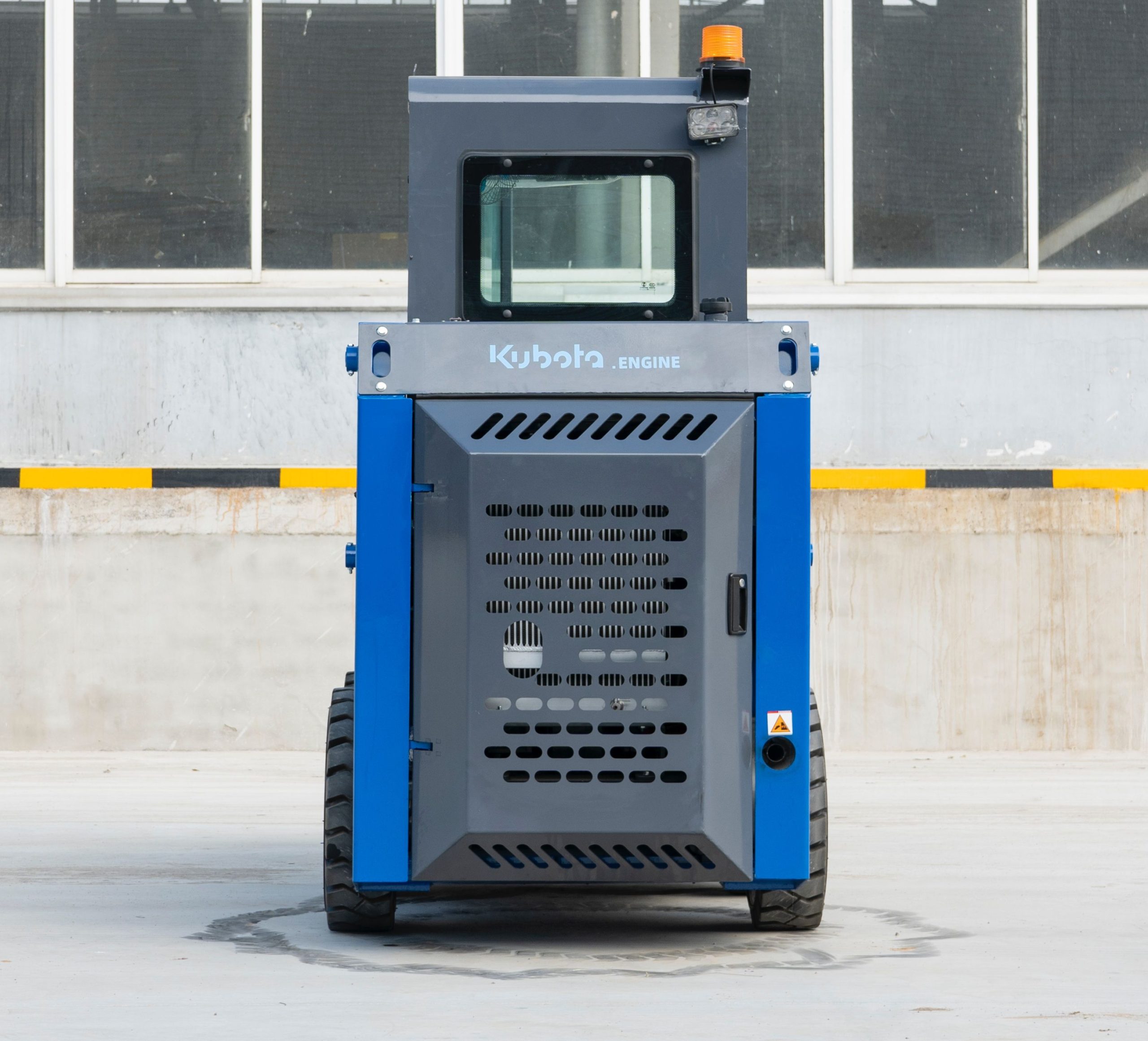 Brand New TYPHON STOMP Mini Skid Steer Kubota D1105 Diesel EPA Engine USA - Image 6