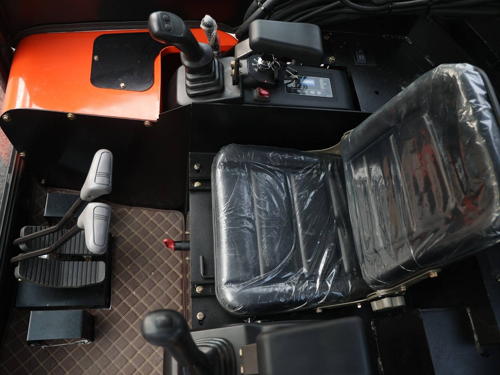 TYPHON TERROR X2 Mini Excavator 2.7 Ton EPA Diesel Perkins Engine USA - Image 10